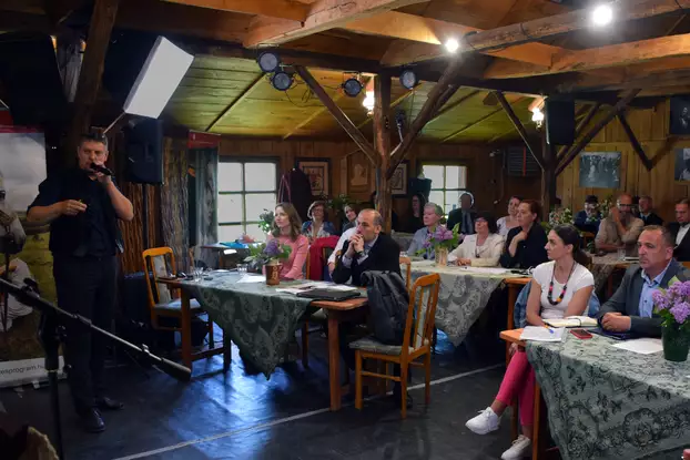 Kiscsőszi szőttes konferencia