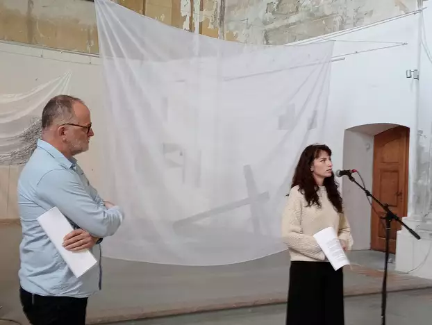 „Mazán Anikó az örök törvényszerűségre keresi a választ, művei a létről szólnak“ - KÉPEKKEL 