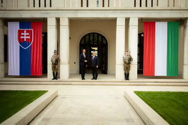 Orbán Viktor és Richard Raši