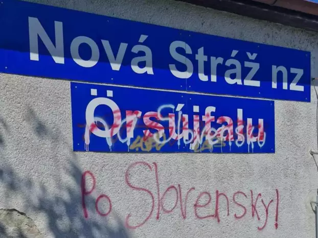 Örsújfalu - átfirkált tábla