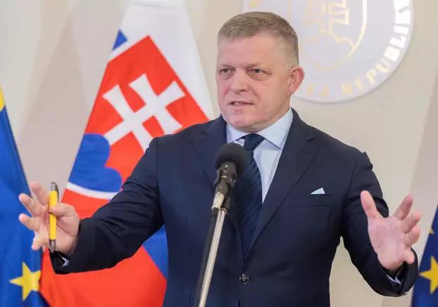 Nyitott a találkozókra