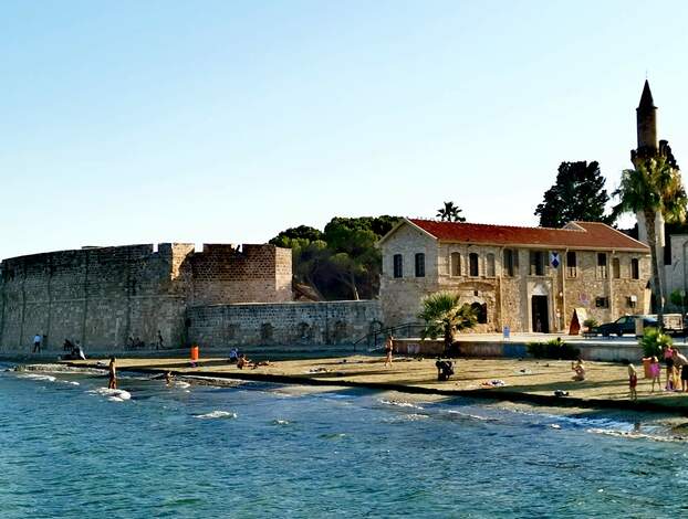 Felvidéki csavargó - Nyári mediterrán szellő Larnakáról