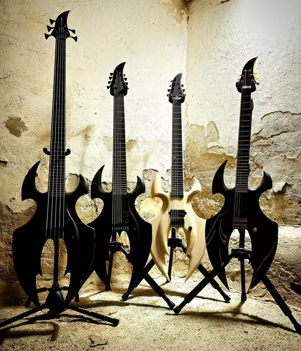 Akn Guitars