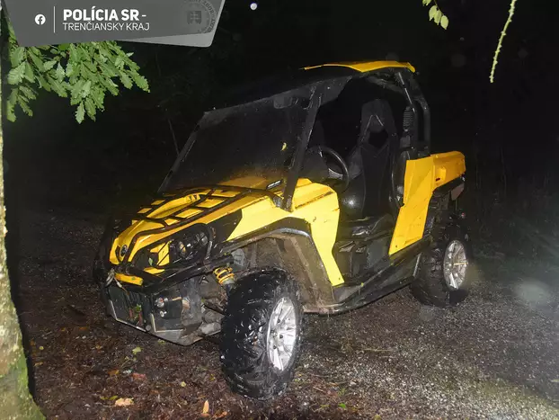 négykerekű balesete Trencsén megyében