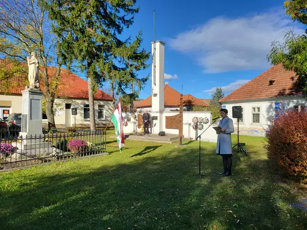 Kismácséd 1956