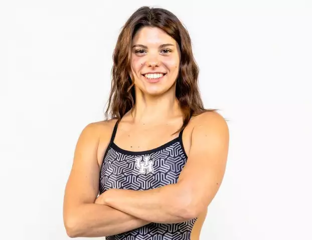 Fángli Henrietta