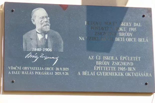 Emléktábla