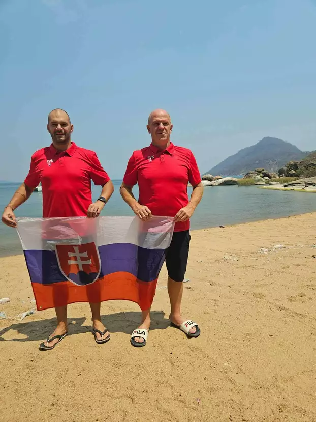 Afrikában is bizonyítottak a Sportfanatic jegesúszói – KÉPEKKEL