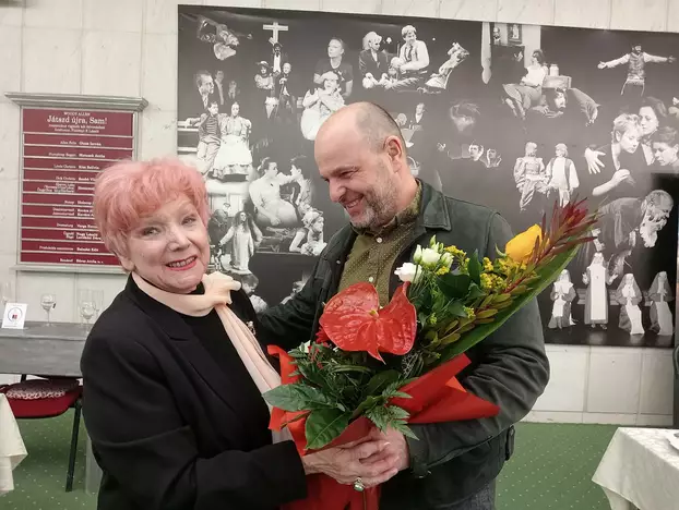 A jubiláló Petrécs Anna színművész köszöntése szeretett második otthonában - KÉPEKKEL 