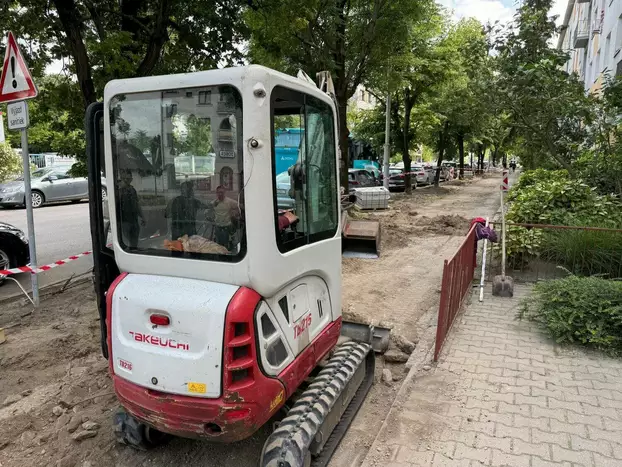  Kátyú - a sofőrök rémálma: bejelenthetők a komáromi úthibák – KÉPEKKEL
