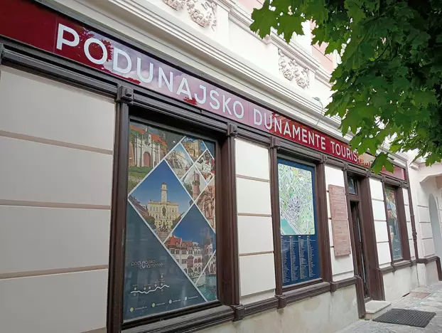 Turisztikai fejlesztésekrpl és további célokról a TDM Klapka téri irodájában - KÉPEKKEL