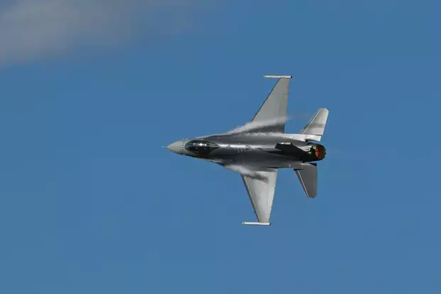 F-16 Fighting Falcon