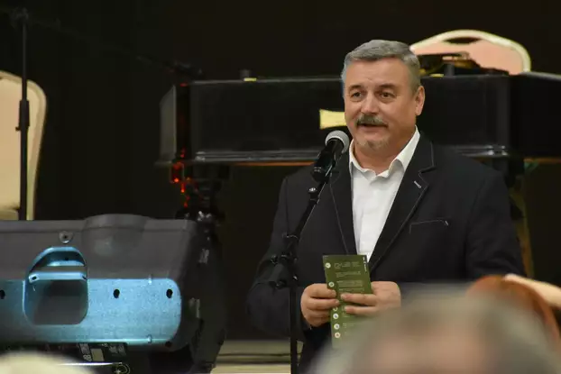 Kampányest Alsószeliben