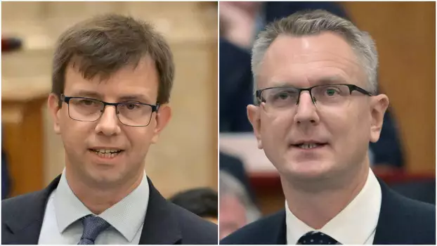 Elegük lett