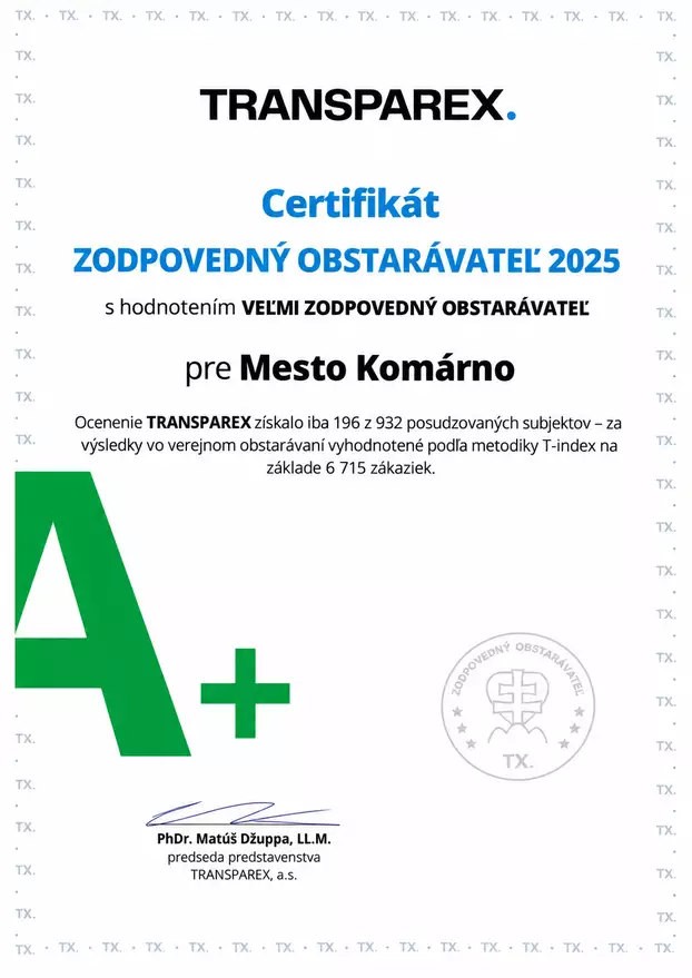 Nagyon felelős közbeszerző minősítést kapott Komárom – KÉPEKKEL