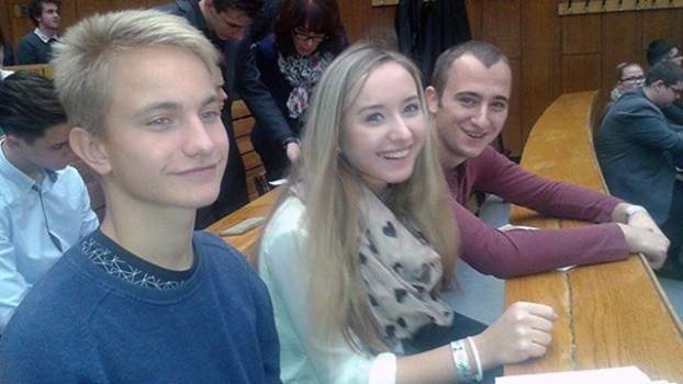 201511021030570.gv01.jpg