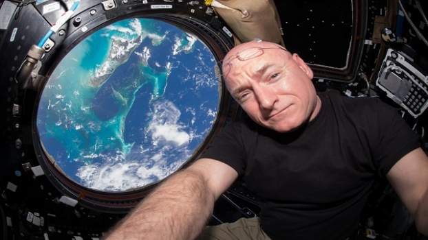 201511071550330.Scott_Kelly_-_nasa.gov.jpg