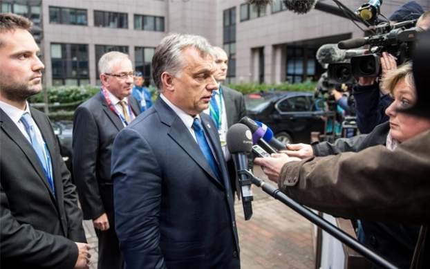 201511291603410.orban01.jpg