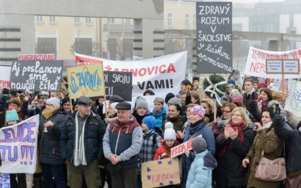 201602011412480.sztrajk05.jpg