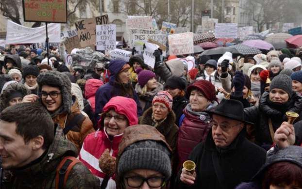 201602021848380.sztrajk03.jpg