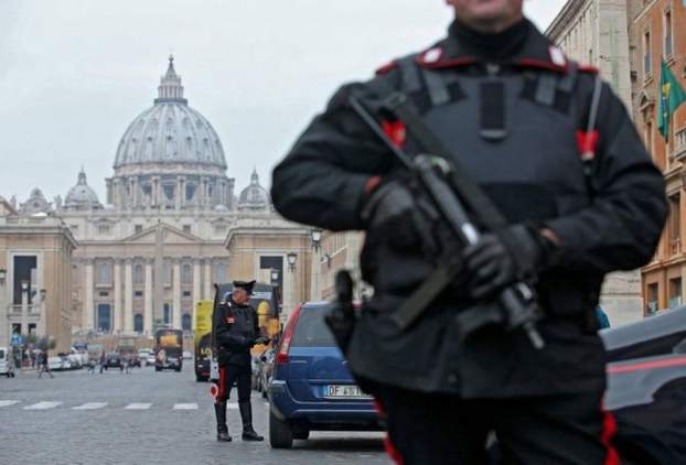 201603311228210.001a_roma.jpg