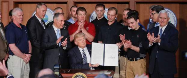 201703290823240.ap-trump-epa.jpg
