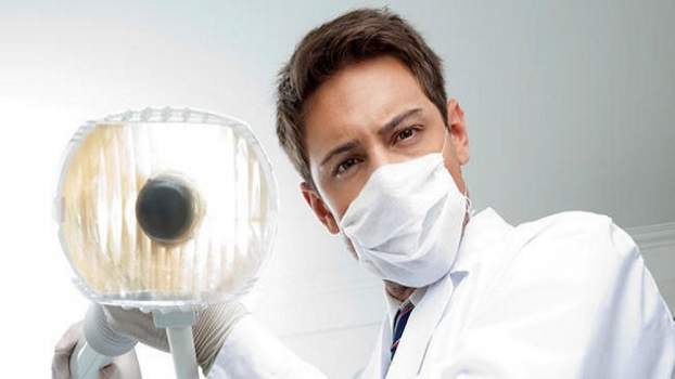 201704251557230.DENTIST_1-2.jpg