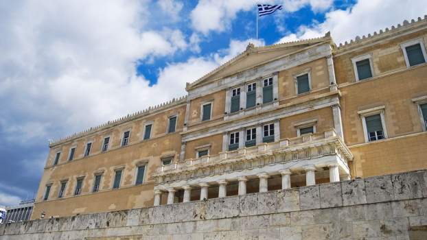 201705191125440.greek_parliament4101.jpg