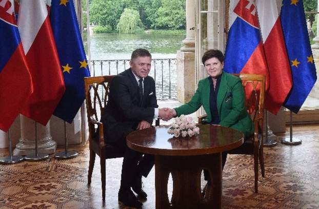 201705311933020.fico06.jpg