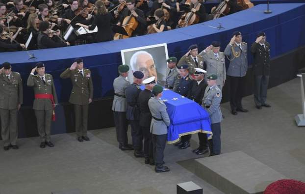 201707011500310.helmut-kohl-gyaszszertartas10.jpg