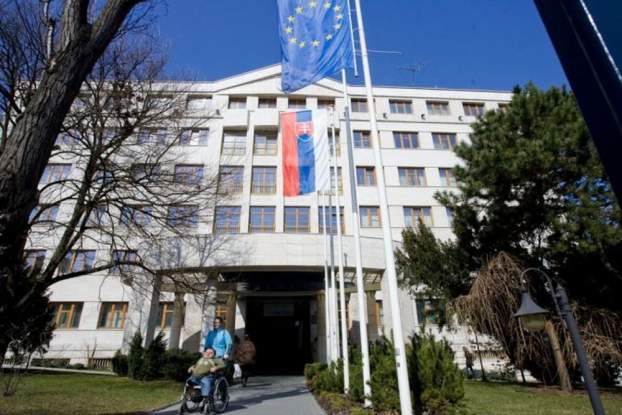 201707151420410.ministerstvo-zahranicnych-veci-672x448.jpg