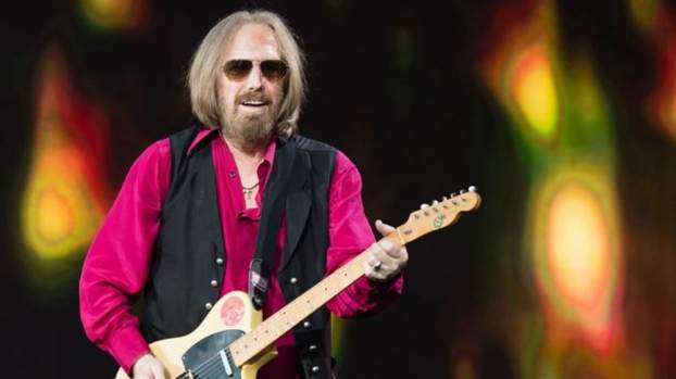 201710030858410.tom-petty.jpg