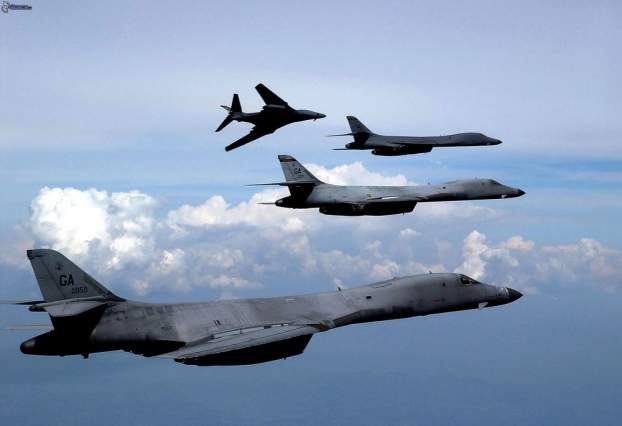 201710111011340.b-1b-lancer.jpg