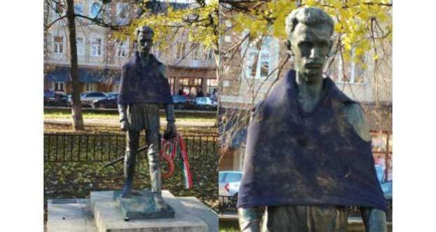 201711151557330.petofi_szakadt_ungvar.jpg