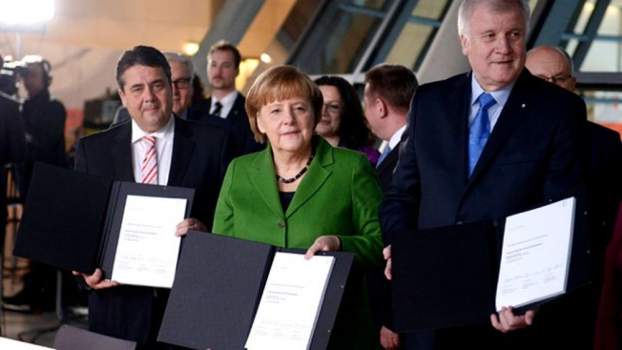 201801051227040.parteichefs-sigmar-gabriel-angela-merkel-und-horst-seehofer-.jpg