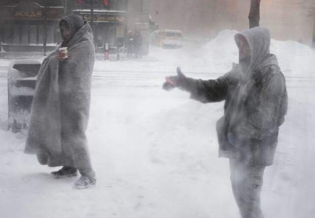 201801080828040.20180107massive-winter-storm-brings-snow.jpg