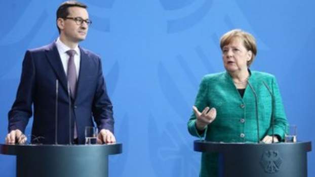 201802161546460.merkel-02.jpg