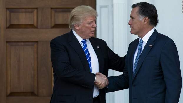 201802200832260.trump-romney-t1.jpg