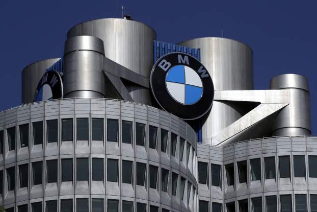 BMW központ