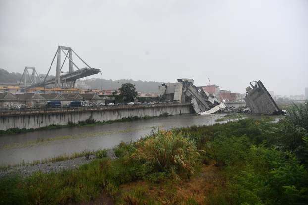 Genova híd baleset
