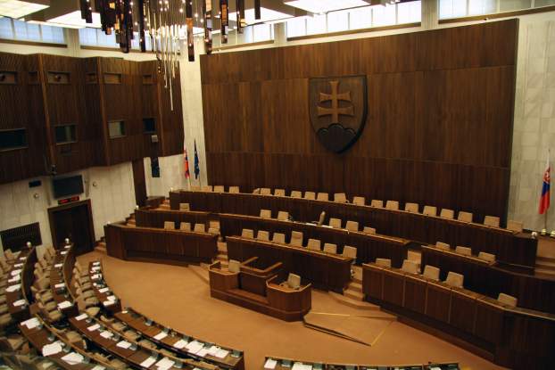 szlovak-parlament-belul.jpg