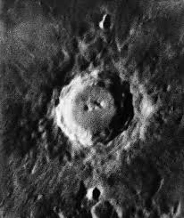 Weinek rajza az egyik kráterről