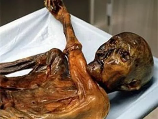 Ötzi ötezer éves