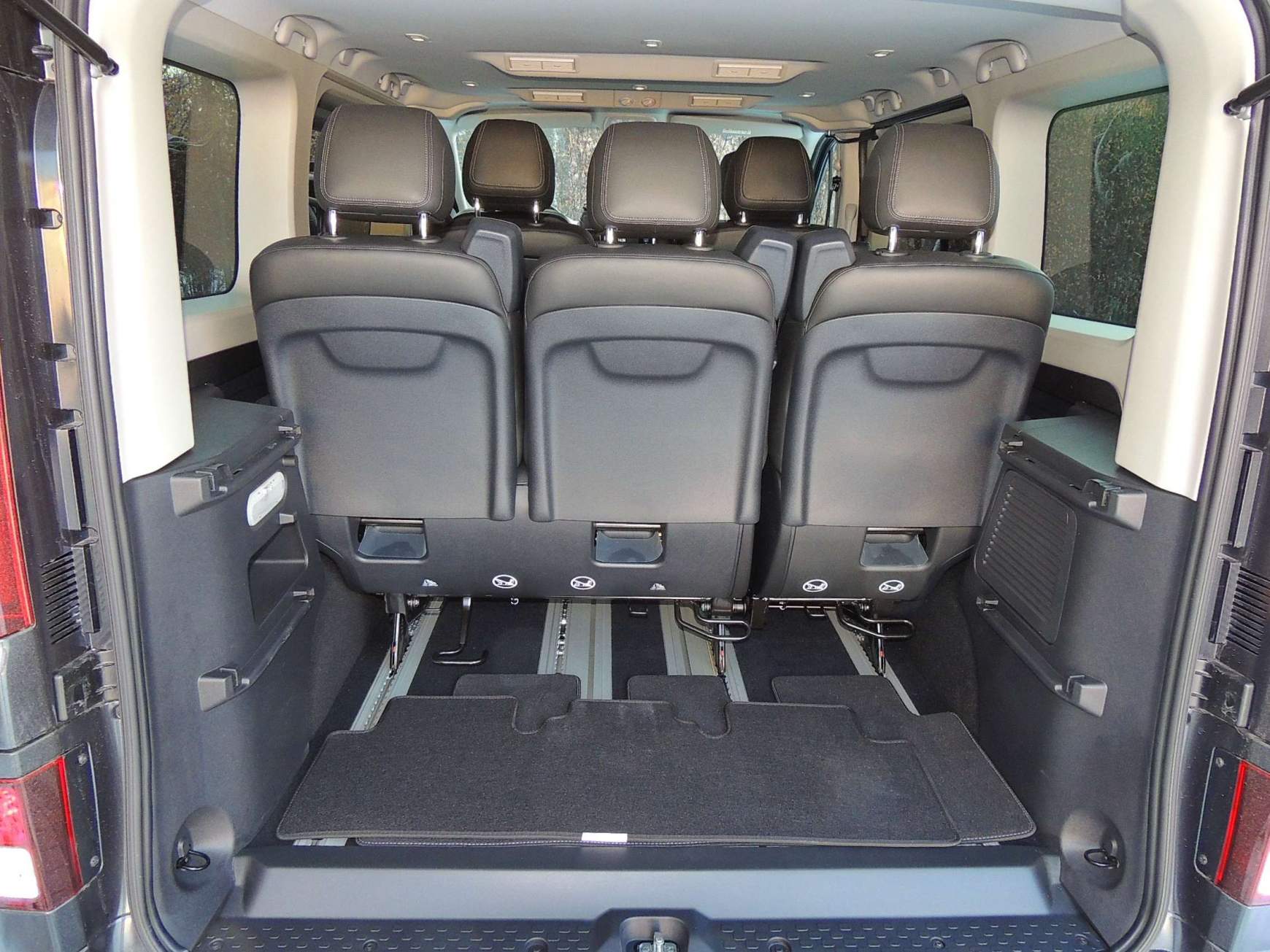 Renault Trafic SpaceClass 145 dCi EDC