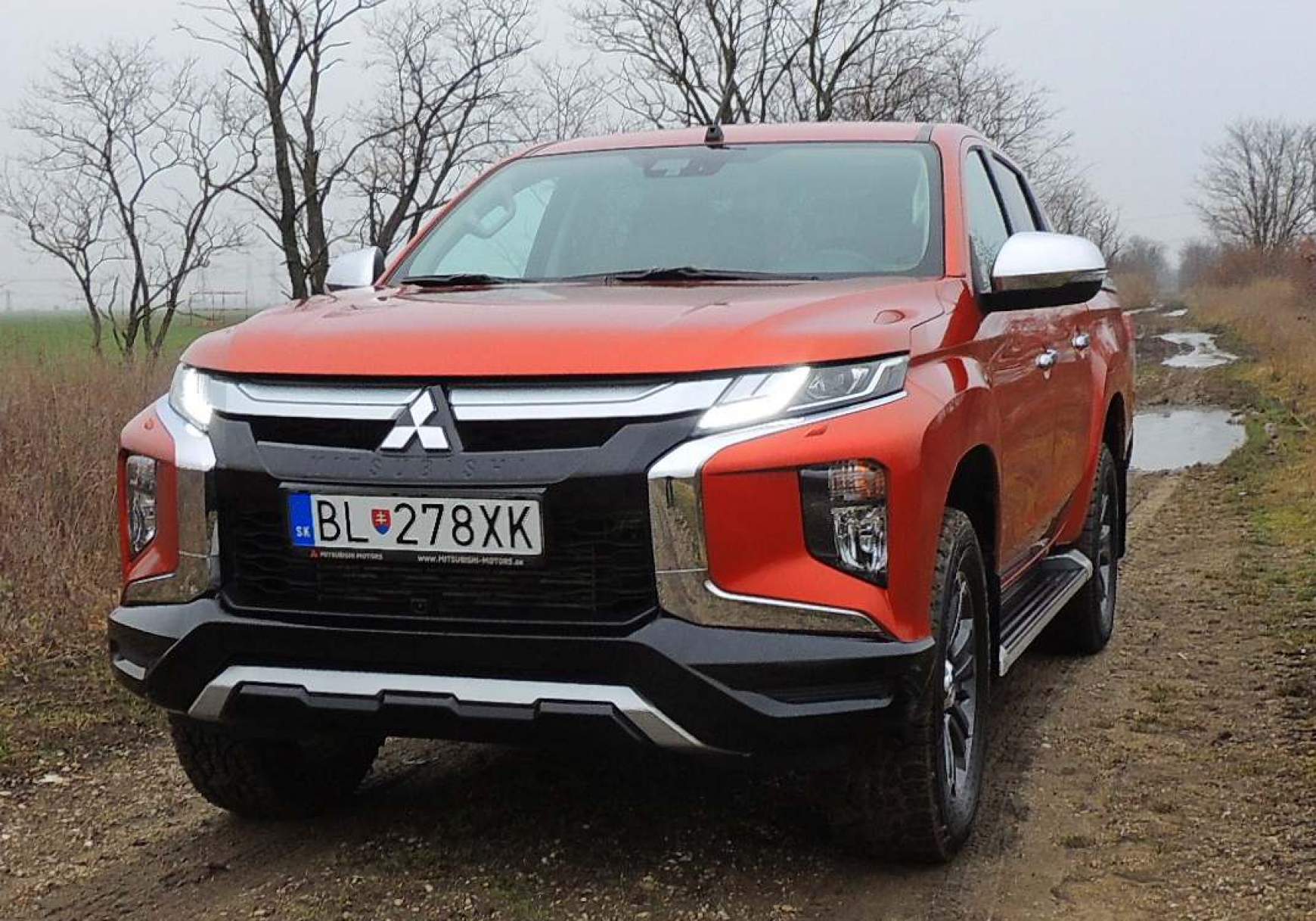Mitsubishi L200 2.3 DI-D Instyle