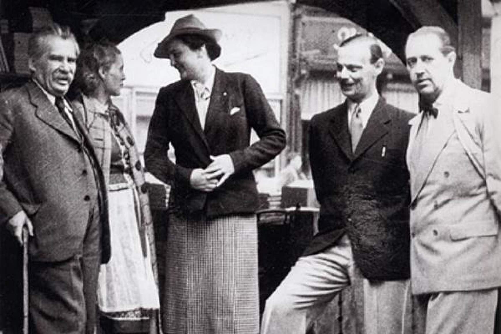 moricz_puski_sandorne_augusta_paton_kemeny_janosne_kemeny_janos_es_marai_sandor_1936.jpg