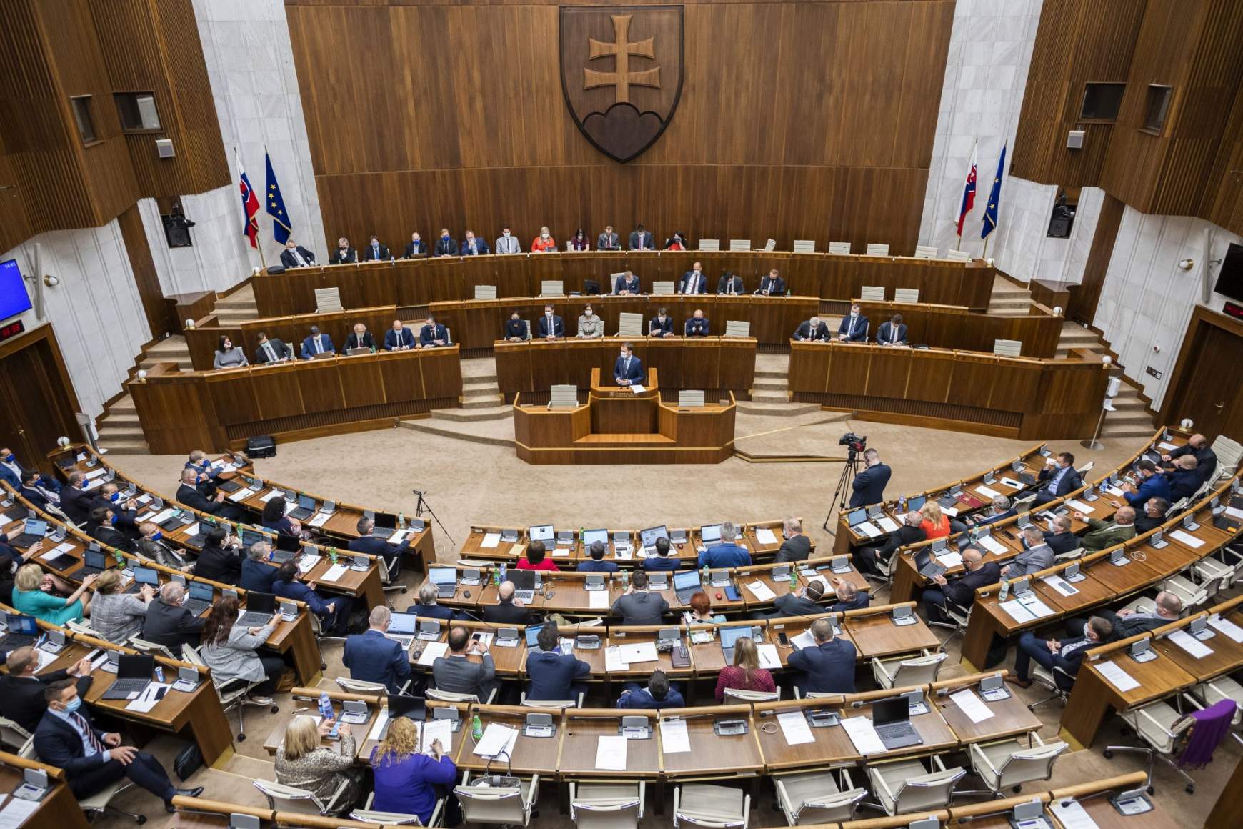 szlovák parlament ülés