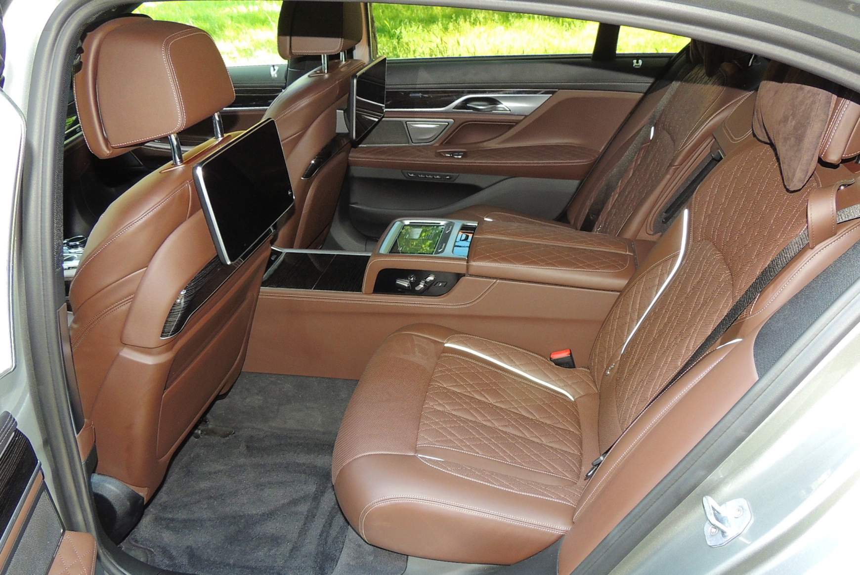 BMW 745Le xDrive