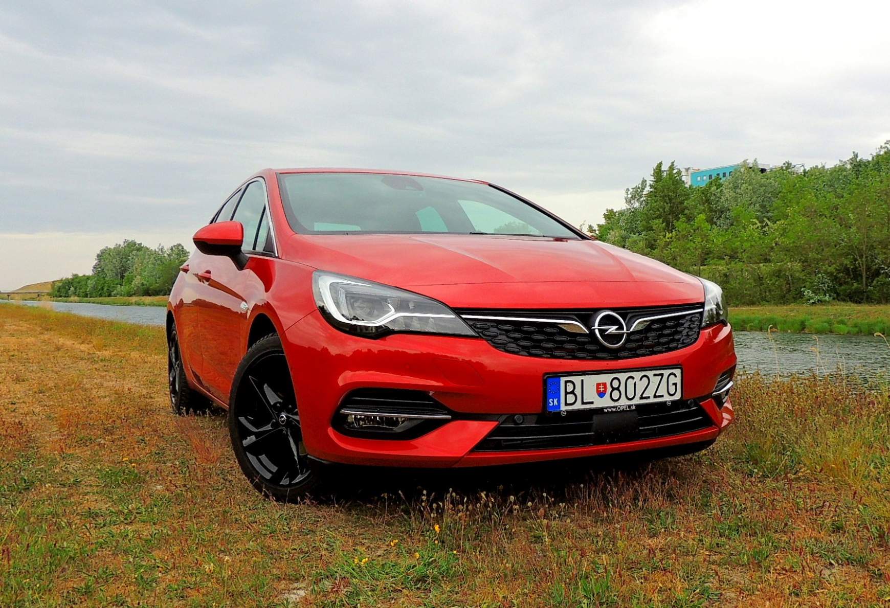 Opel Astra 1,4T Elegance
