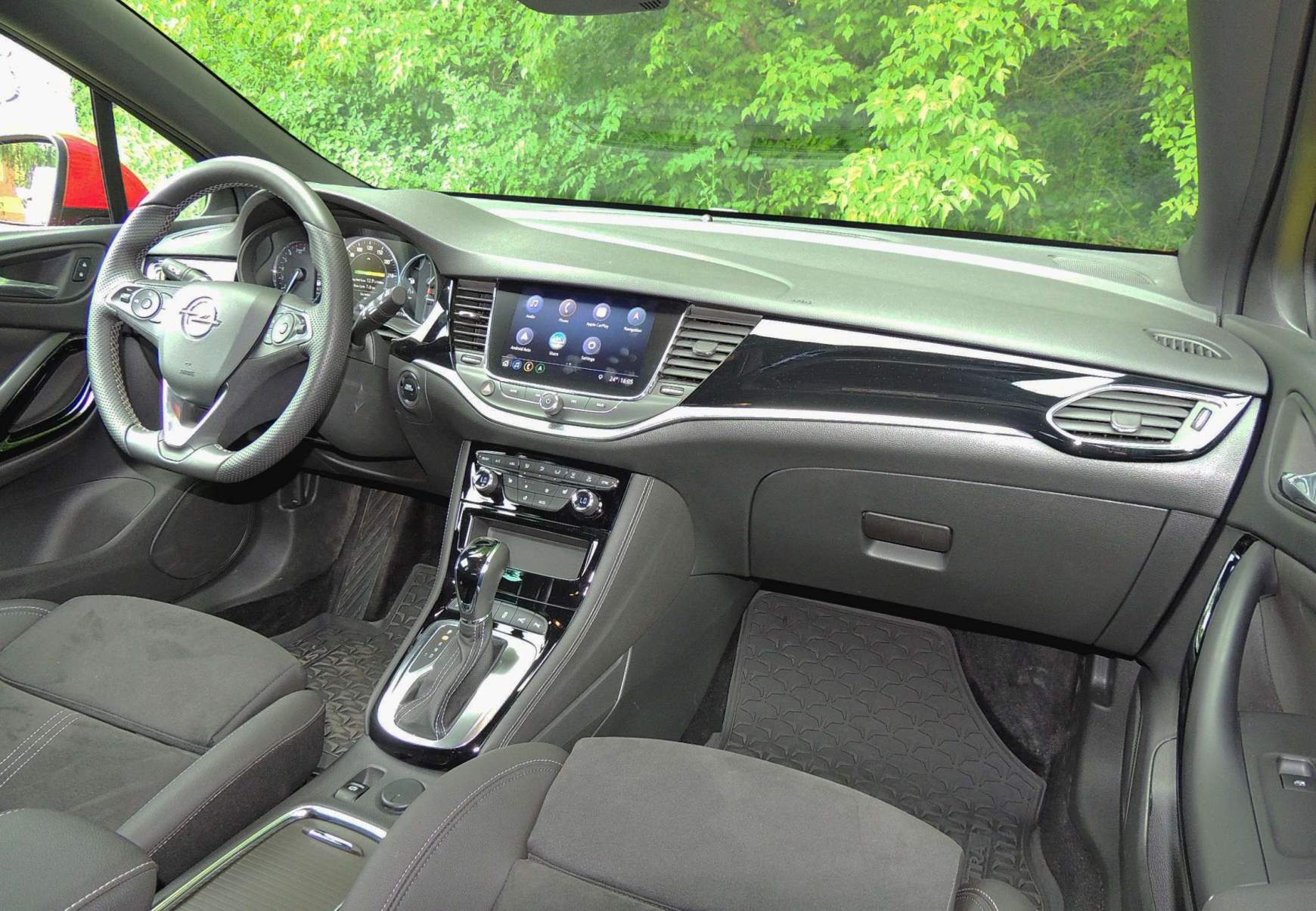 Opel Astra 1,4T Elegance